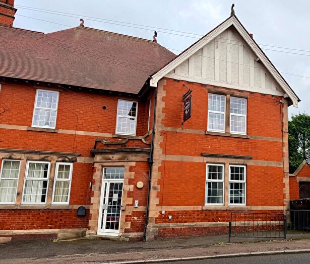 2 Bedroom Flat To Rent In Cemetery Road, Barnsley, South Yorkshire, S73