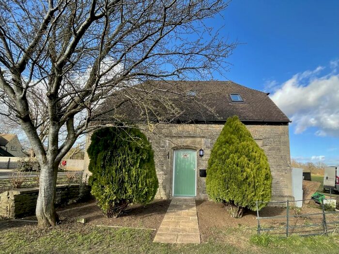 3 Bedroom Cottage To Rent In Kirtlington, Oxfordshire, OX5