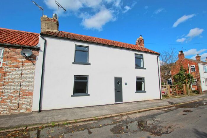 4 Bedroom House For Sale In Church Lane, Withernwick, HU11