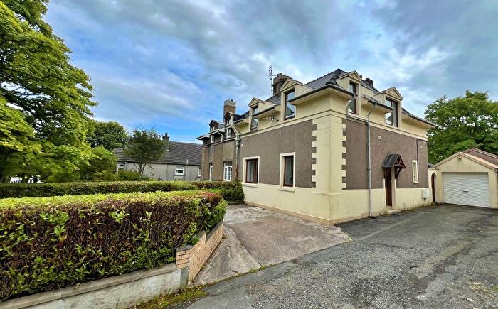 4 Bedroom Semi-Detached House For Sale In Matheson Road, Stornoway, HS1