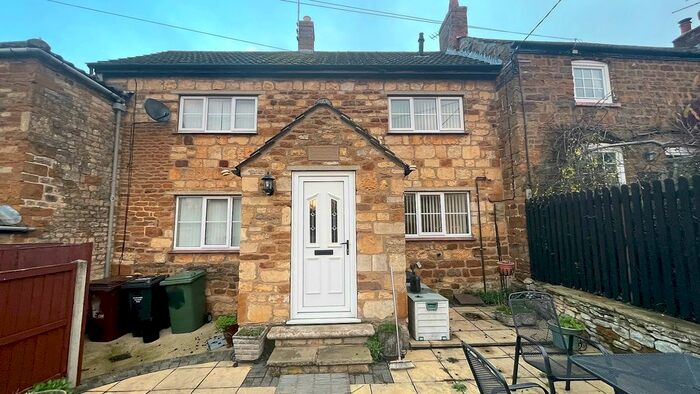 2 Bedroom Cottage To Rent In Church Street, Cottingham, Market Harborough, LE16