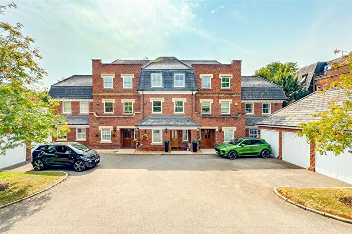 5 Bedroom House For Sale In Cadogan Place, London Road, St Albans, Hertfordshire, AL1
