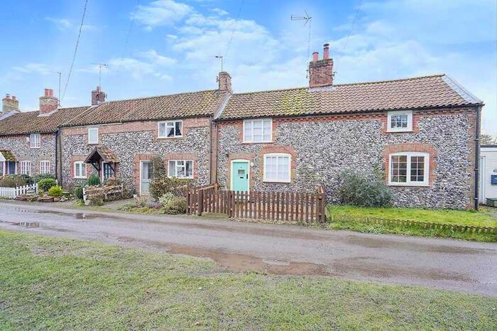 1 Bedroom Terraced House For Sale In Rectory Row, Great Massingham, King's Lynn, Norfolk, PE32