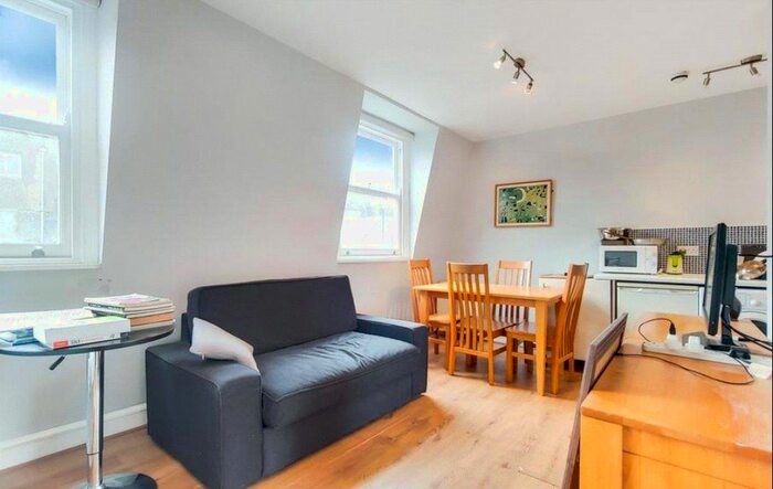 Studio To Rent In Collingham Place, Earls Court, SW5