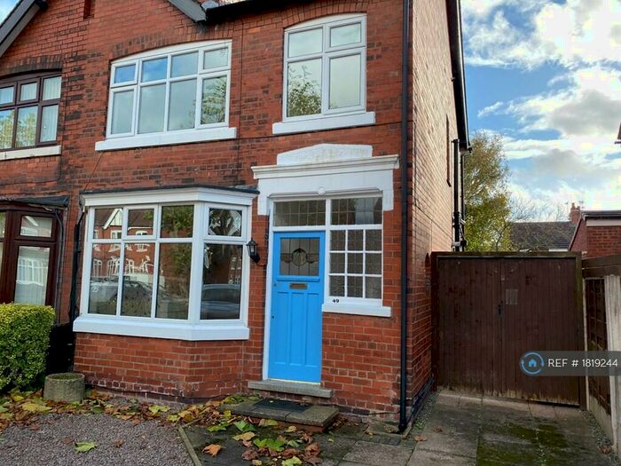 3 Bedroom Semi-Detached House To Rent In Lunt Avenue, Crewe, CW2