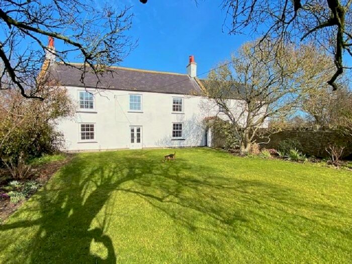 5 Bedroom Country House To Rent In West Rolstone Road, Hewish, Weston-super-mare, North Somerset., BS24