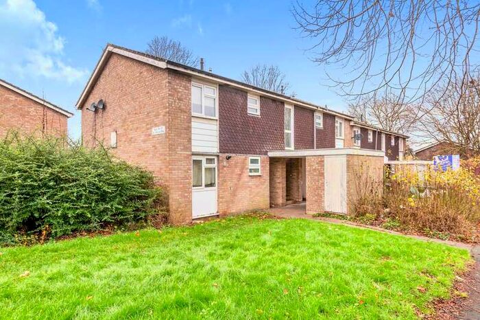 1 Bedroom Maisonette Flat To Rent In New Bradwell, Milton Keynes, MK13