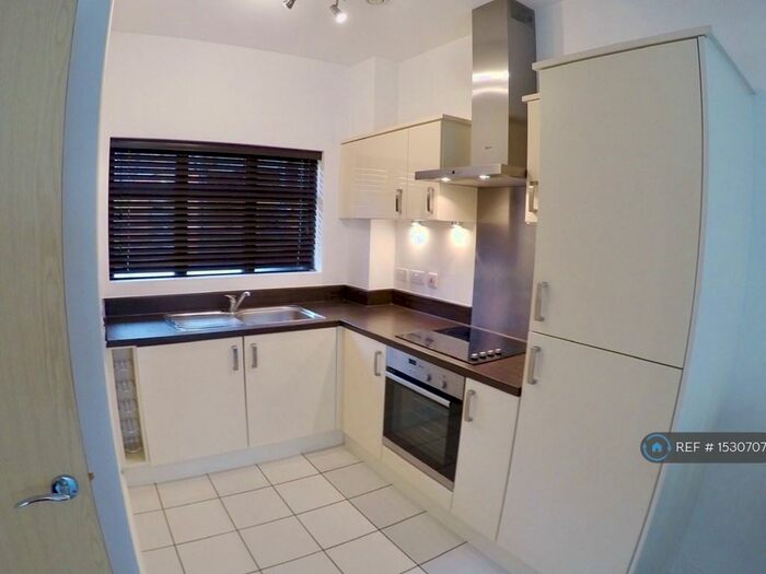 1 Bedroom Flat To Rent In Jewellery Quarter, Birmingham City Centre, B18