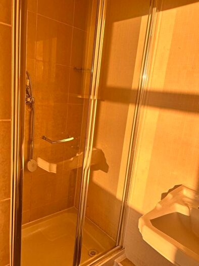 1 Bedroom Flat To Rent In London Road, Wembley, HA9