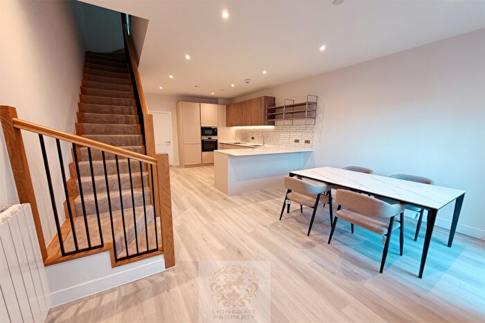 3 Bedroom House To Rent In Townsend Road, SE3