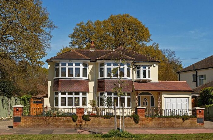 5 Bedroom Detached House For Sale In The Avenue, West Wickham, BR4