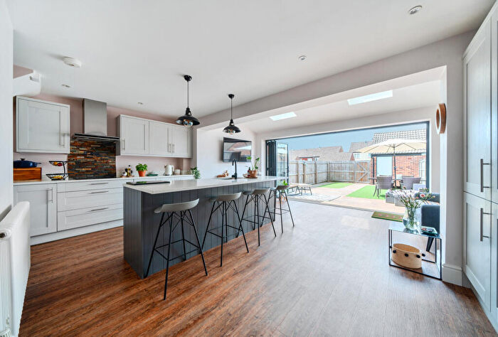 3 Bedroom Terraced House For Sale In Warren Way, Yate, Bristol, Gloucestershire, BS37