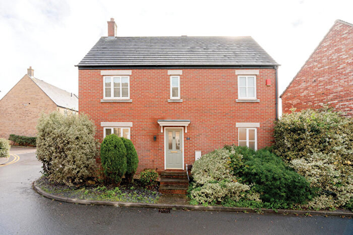 4 Bedroom Detached House For Sale In Riviera Way, Stoke Gifford, Bristol, Gloucestershire, BS34