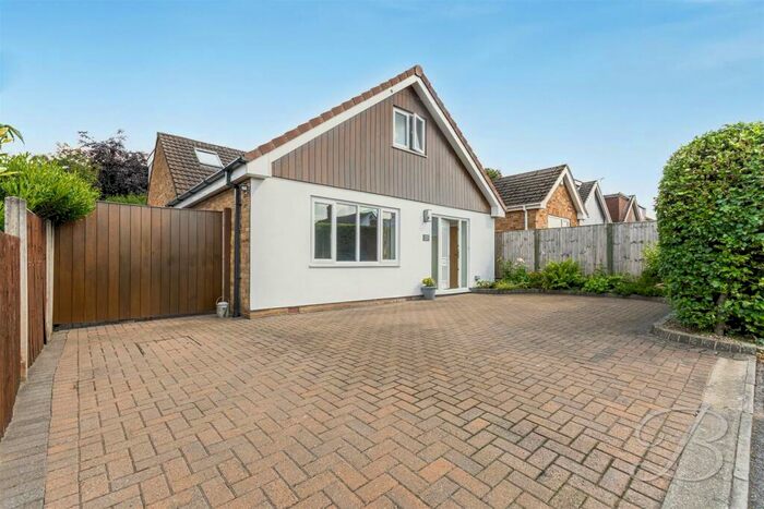 3 Bedroom Detached House For Sale In Winster Avenue, Ravenshead, Nottingham, NG15