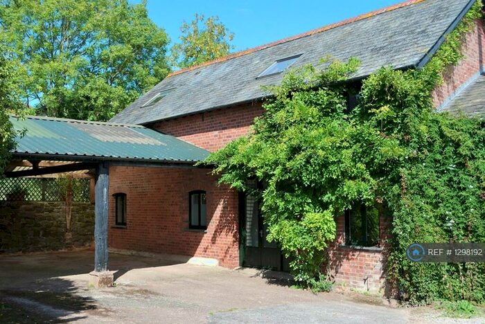 3 Bedroom Maisonette To Rent In Colebrooke, Crediton, EX17