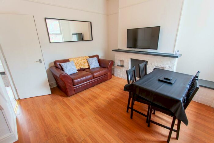 4 Bedroom House To Rent In Thornycroft Road, , Liverpool, L15