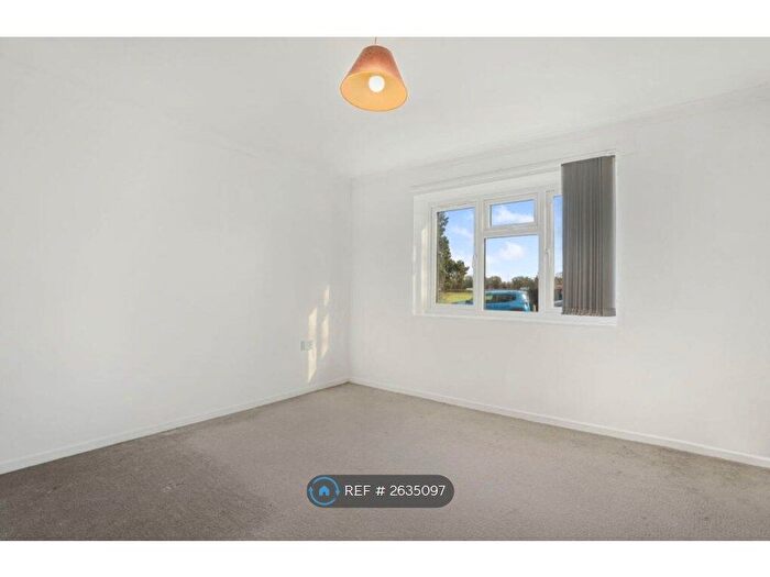 1 Bedroom Flat To Rent In Spencers Croft, Harlow, CM18
