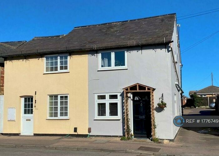 2 Bedroom Semi-Detached House To Rent In High Street, Stotfold, Hitchin, SG5