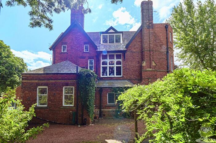 6 Bedroom Semi-Detached House For Sale In Sunderland Road, South Shields, Tyne And Wear, NE34