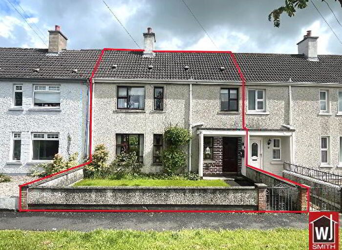 3 Bedroom Mid Terraced House For Sale In Breezemount Park, Castlederg, BT81