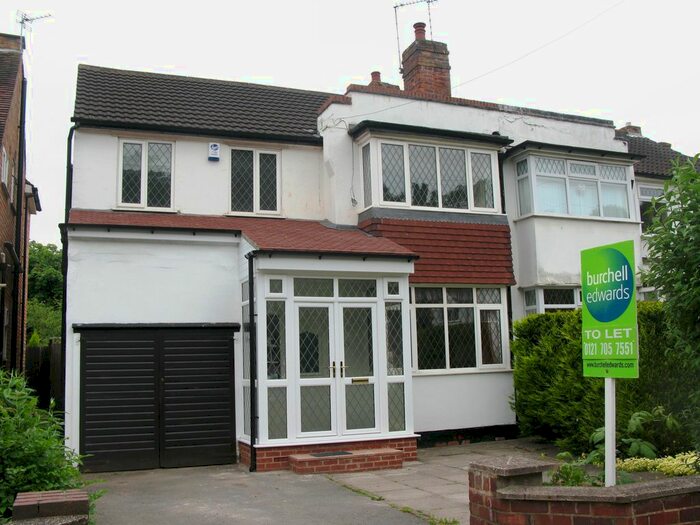 3 Bedroom Semi-Detached House To Rent In Bradbury Road, Solihull, B92