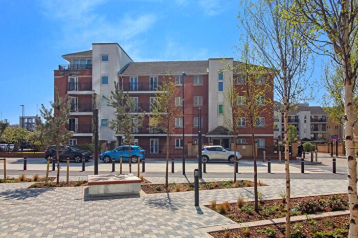 2 Bedroom Flat To Rent In Chantry Close, Abbey Wood, SE2