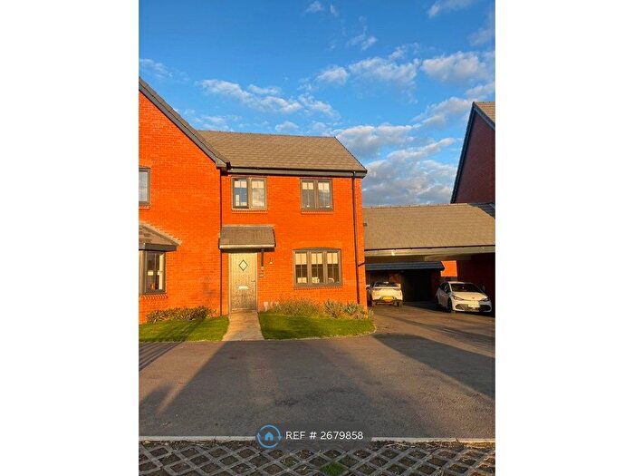 3 Bedroom Semi Detached House To Rent In Mallow Way, Daventry, NN11