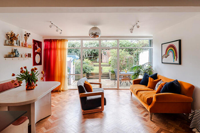 3 Bedroom Terraced House For Sale In London Road Iii, London, SE23
