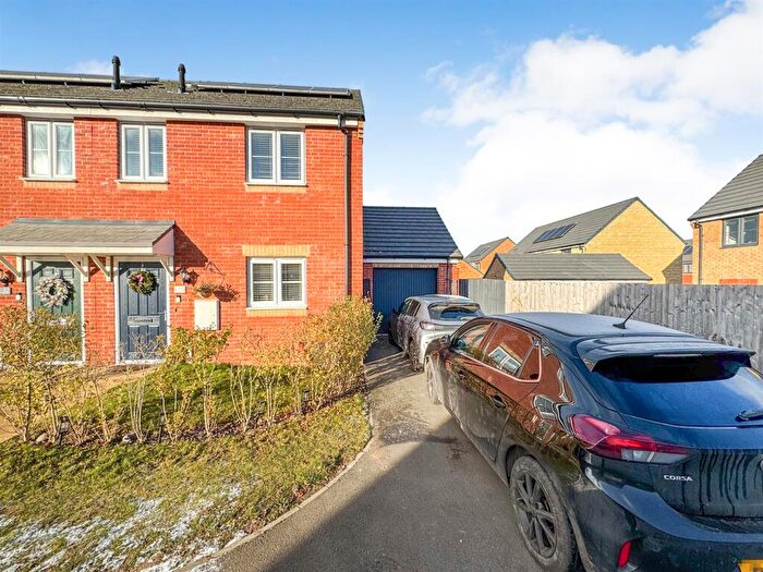 3 Bedroom Semi Detached House For Sale In Merlin Road, Corby, NN17