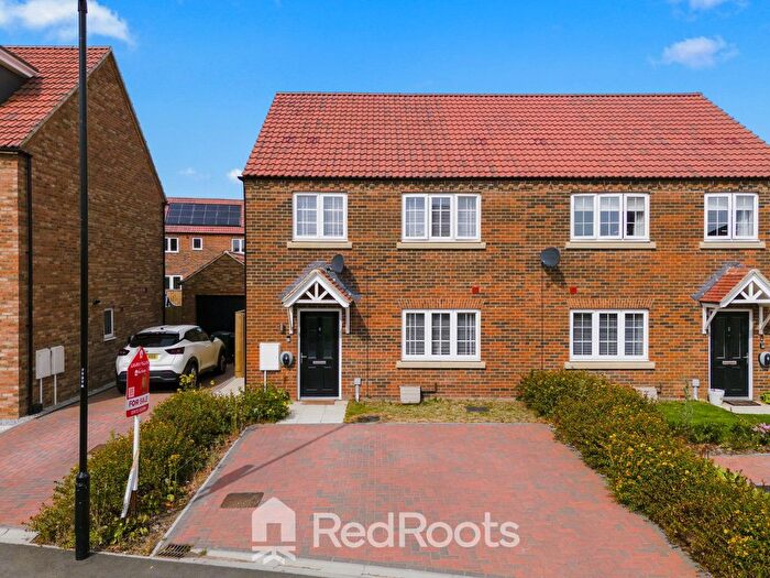 4 Bedroom Semi-Detached House For Sale In Daisy Drive, Sprotbrough, Doncaster, South Yorkshire, DN5