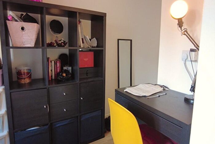 Studio To Rent In Studio Flat - Friars Lane - Student Let, LN2