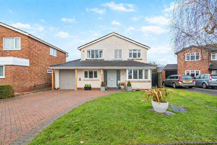 4 Bedroom Detached House For Sale In Hollywell Road, Knowle, B93