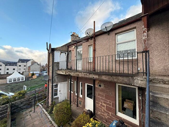 2 Bedroom Flat For Sale In A East High Street, Crieff, Perthshire, PH7