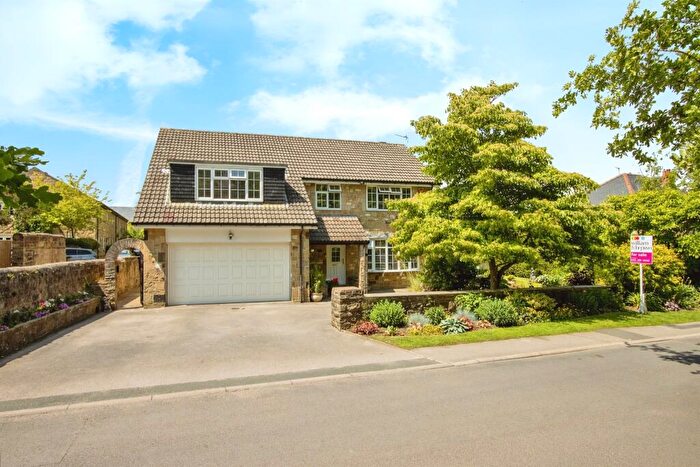 4 Bedroom Detached House For Sale In Butts Garth, Thorner, Leeds, LS14
