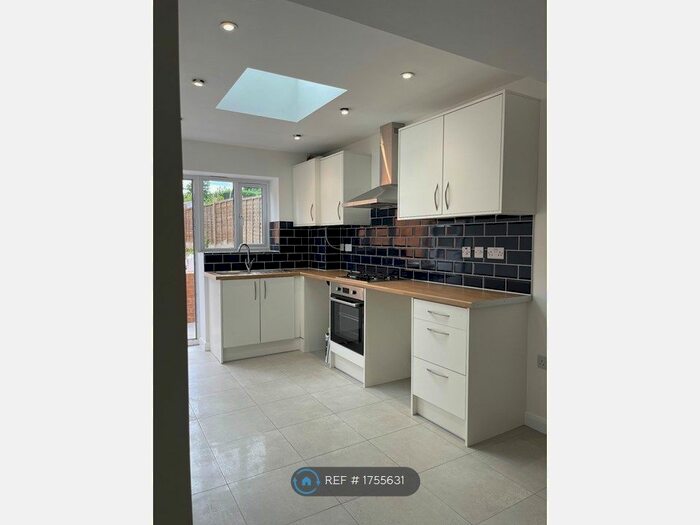 4 Bedroom Terraced House To Rent In Maidstone, Maidstone, ME14