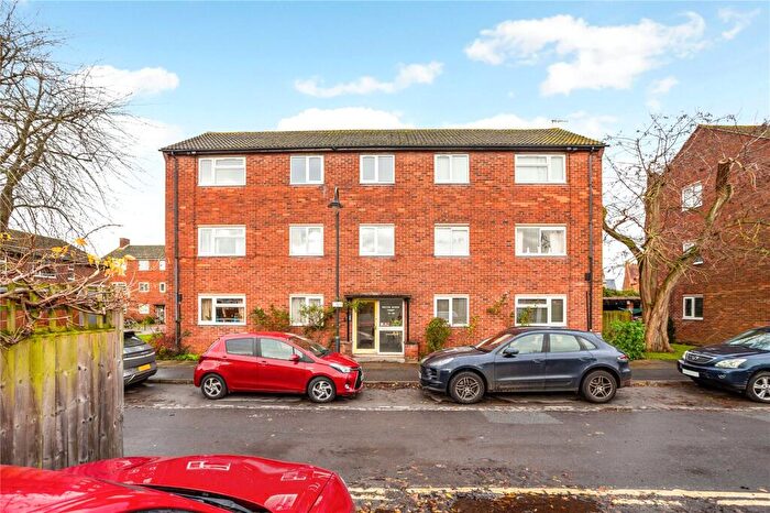 1 Bedroom Apartment To Rent In Walton Manor Court, Oxford, Oxfordshire, OX2
