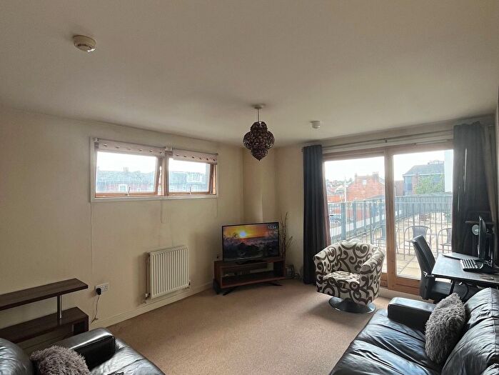 1 Bedroom Flat For Sale In Chatham Place, Reading, RG1