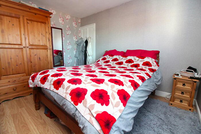 3 Bedroom End Of Terrace House For Sale In Melbourne Close, Stotfold, Hitchin, SG5
