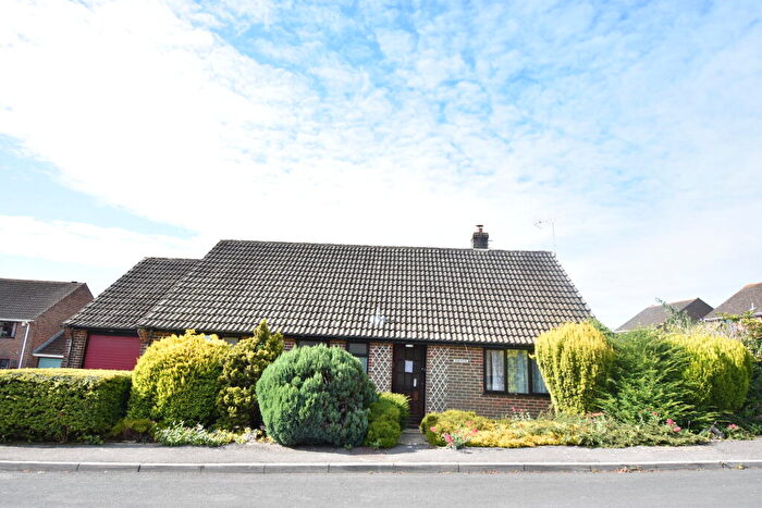 2 Bedroom Detached Bungalow To Rent In Pitts Orchard, Sturminster Newton, DT10
