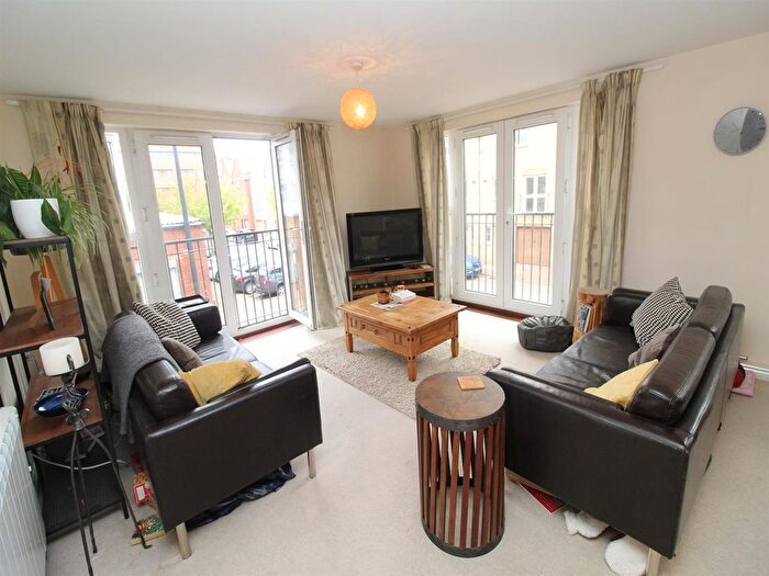 2 Bedroom Property To Rent In Harrowby Street, Cardiff, CF10