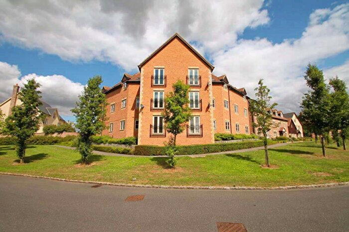 2 Bedroom Apartment To Rent In Upminster Close, Monkston Park, MK10