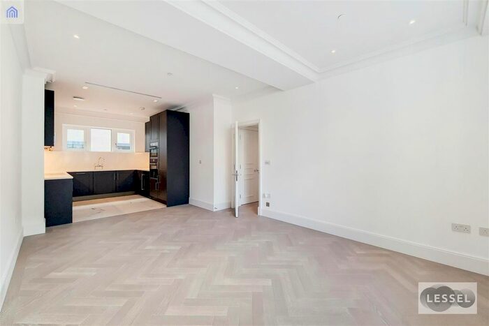 3 Bedroom Flat To Rent In Millbank Residences, London, SW1P