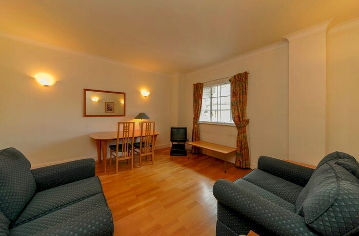 2 Bedroom Flat To Rent In South Block, County Hall, A Belvedere Road, London, SE1