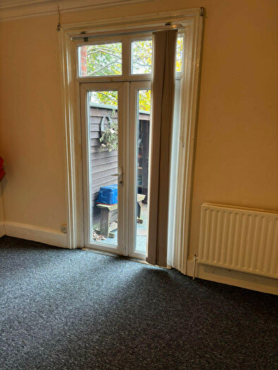 1 Bedroom Flat To Rent In Iffley Road, Oxford, OX4