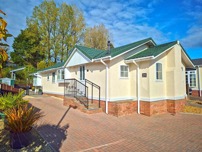 3 Bedroom Detached House For Sale In Heronston Lane, Bridgend, CF31