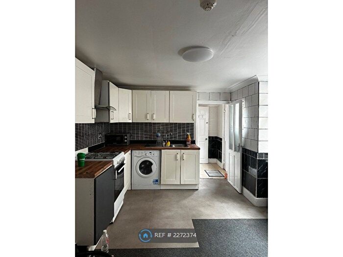 3 Bedroom Terraced House To Rent In Cary Road, London, E11