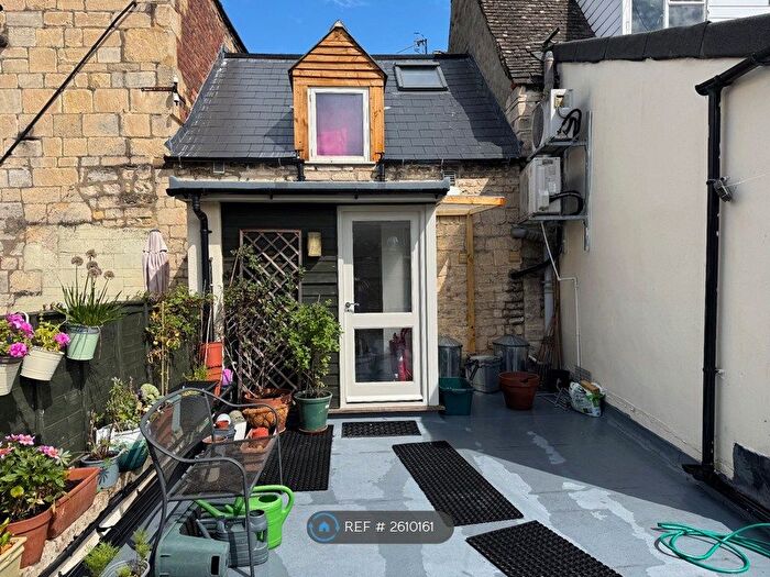 Studio To Rent In Bedford Street, Stroud, GL5