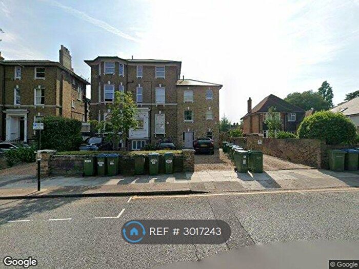 3 Bedroom Flat To Rent In Kidbrooke Park Road, London, SE3