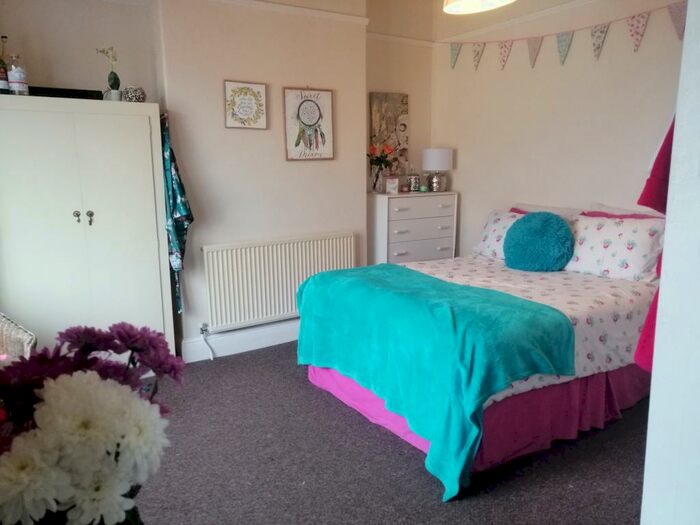 5 Bedroom Terraced House To Rent In Friars Avenue, Bangor, Gwynedd, LL57