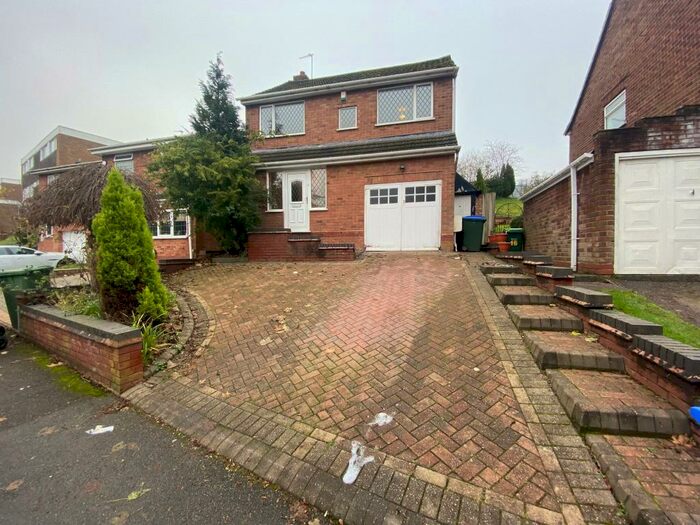 3 Bedroom House To Rent In Hillside Road, Great Barr, Birmingham, B43